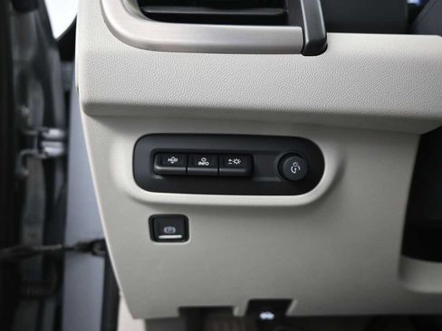 Used 2023 GMC Terrain Denali w/ Denali Premium Package AWD/4WD image 15