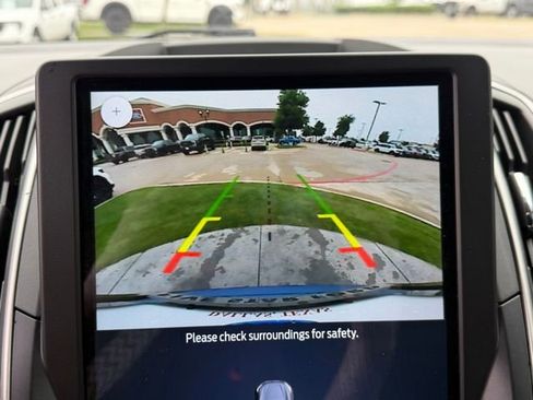 Used 2022 Ford Edge ST-Line image 16