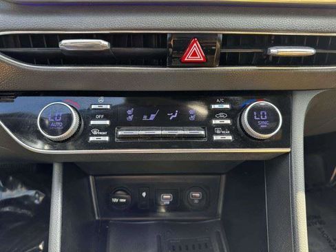 Used 2020 Hyundai Sonata Limited FWD image 30