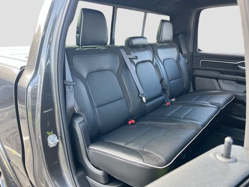 Used 2025 RAM 1500 Laramie AWD/4WD image 26