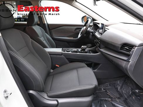 Used 2023 Nissan Rogue S AWD/4WD image 24