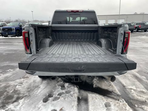 Used 2025 GMC Sierra 2500 AT4 w/ AT4 Premium Plus Package image 13
