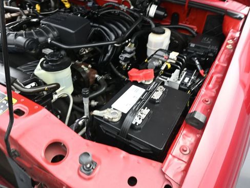 Used 2011 Ford Ranger XLT image 19