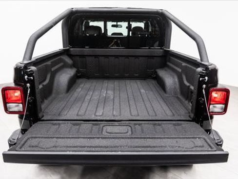 Used 2026 Jeep Gladiator Sport AWD/4WD image 46