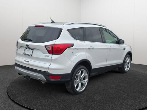 Used 2019 Ford Escape Titanium AWD/4WD image 8