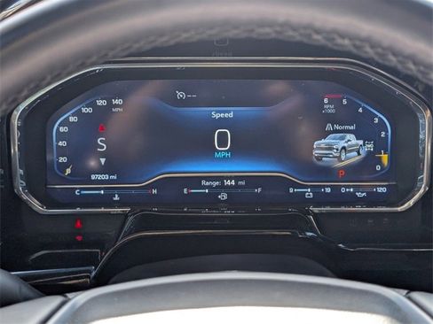 Used 2023 Chevrolet Silverado 1500 LT w/ Leather Package image 27