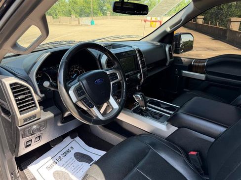 Used 2018 Ford F150 Lariat w/ Equipment Group 502A Luxury AWD/4WD image 30