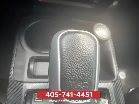 Used 2022 Toyota 4Runner TRD Off-Road AWD/4WD image 15