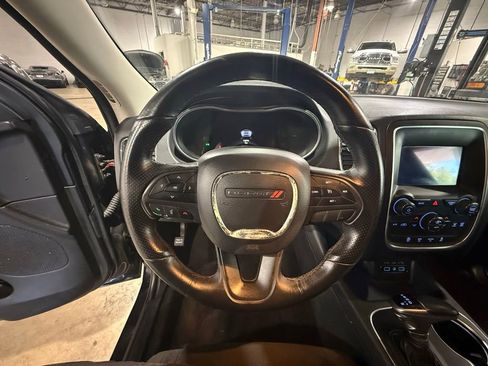 Used 2019 Dodge Durango SXT w/ 3rd Row Seating Group RWD image 18