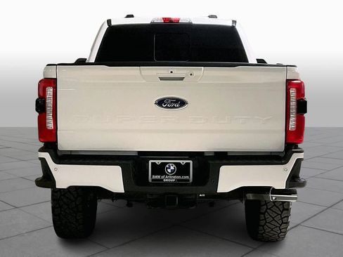 Used 2024 Ford F250 Lariat w/ Lariat Ultimate Package image 4