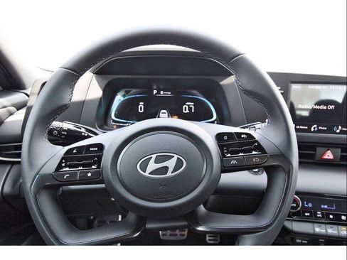 Certified 2026 Hyundai Elantra Sport FWD image 14