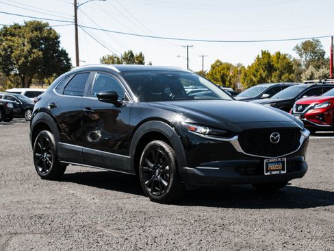 Used 2024 MAZDA CX-30 AWD 2.5 S w/ Select Sport Pkg image 3