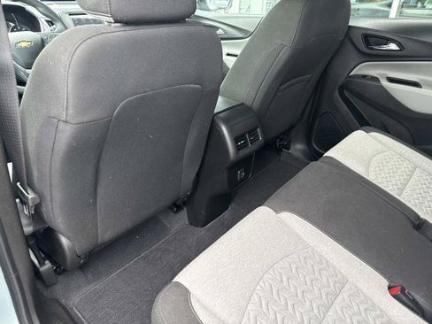 Used 2022 Chevrolet Equinox LT FWD image 23