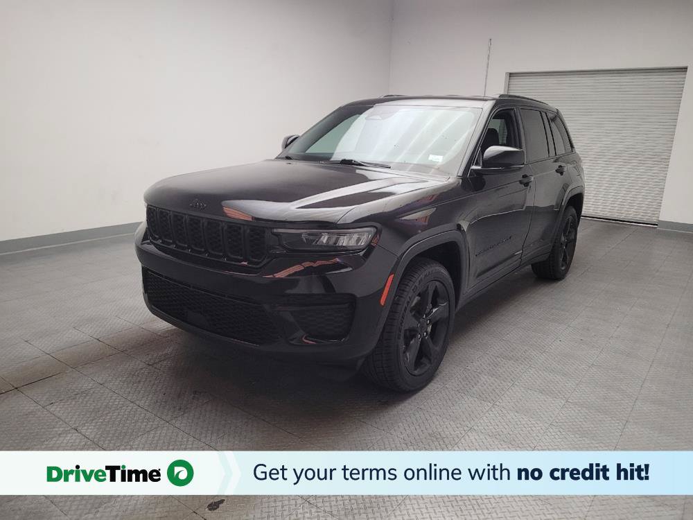 Used 2023 Jeep Grand Cherokee Altitude AWD/4WD image 1