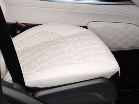 Used 2025 Mercedes-Benz G 63 AMG AMG G 63 image 68