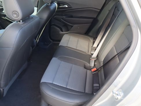 Certified 2024 Chevrolet Trax LT image 31