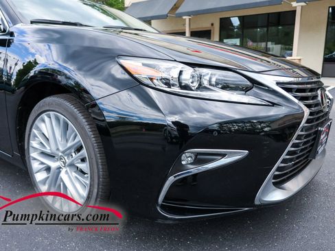 Used 2016 Lexus ES 350 w/ Luxury Package w/Wood Trim FWD image 6