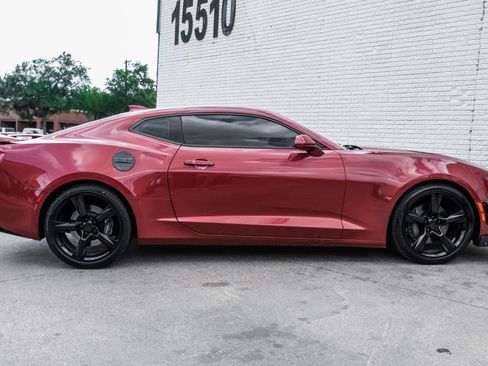Used 2016 Chevrolet Camaro SS RWD image 6