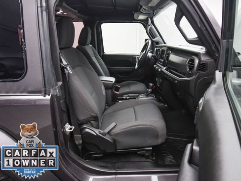 Used 2022 Jeep Wrangler Willys image 43