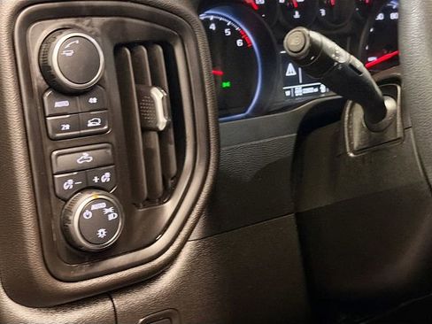 Certified 2023 Chevrolet Silverado 1500 Custom image 10