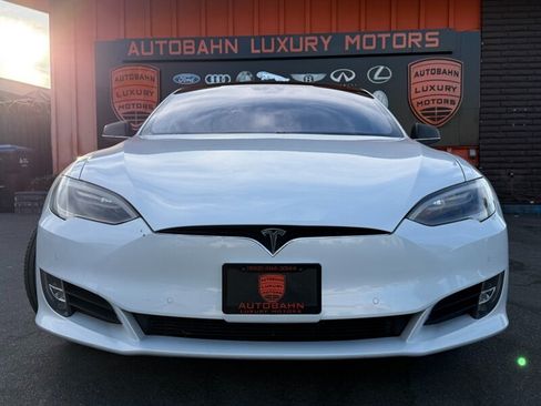 Used 2016 Tesla Model S 75 RWD image 2