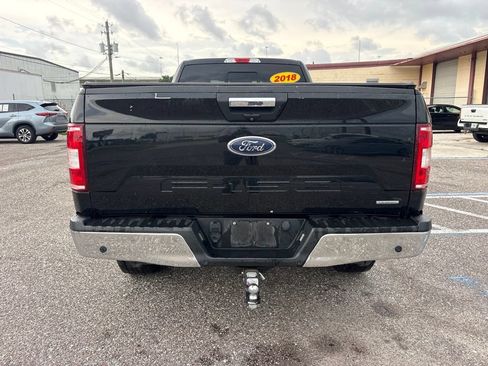 Used 2018 Ford F150 XLT w/ Equipment Group 302A Luxury AWD/4WD image 4