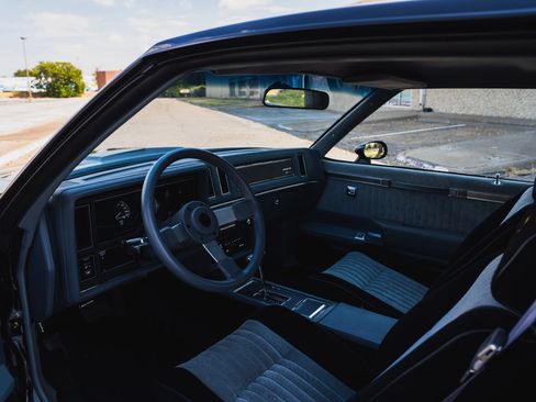 Used 1987 Buick Regal Coupe RWD image 38