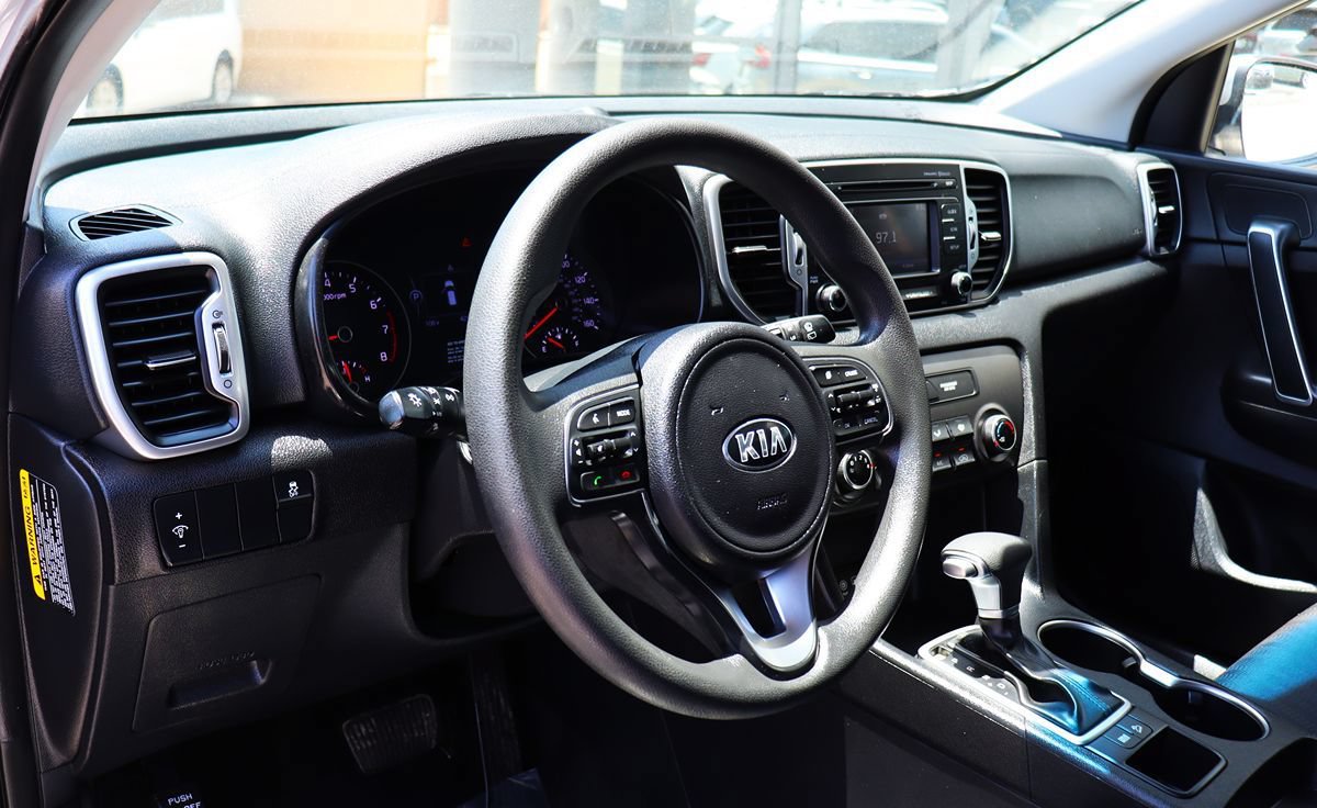 Used 2019 Kia Sportage LX FWD image 38