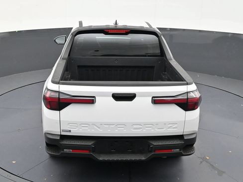 Used 2026 Hyundai Santa Cruz SE FWD image 15