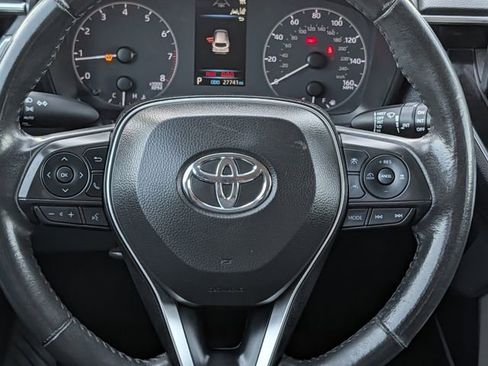 Used 2024 Toyota Corolla Cross LE FWD image 14