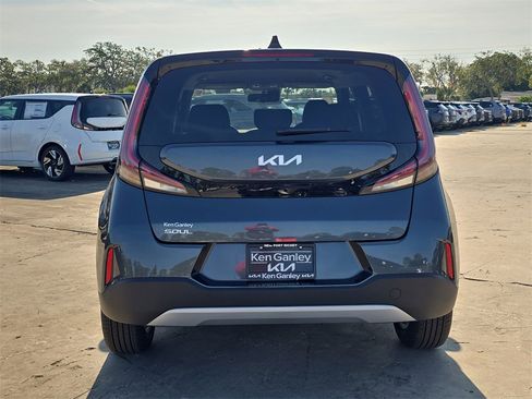 New 2025 Kia Soul LX image 7