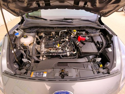 Used 2022 Ford Escape SEL image 38