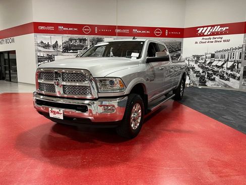 Used 2017 RAM 3500 Laramie image 8