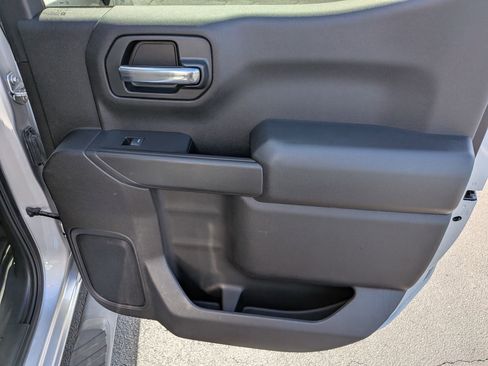 Used 2019 Chevrolet Silverado 1500 LT w/ All-Star Edition AWD/4WD image 28
