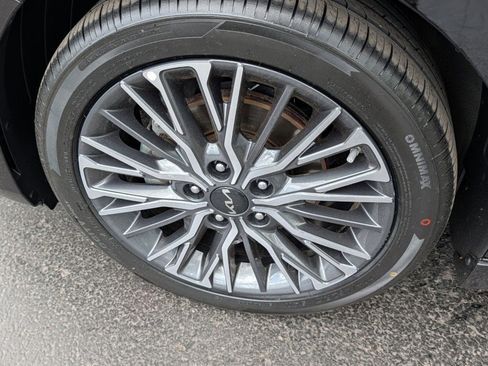 Used 2024 Kia Forte GT-Line FWD image 17