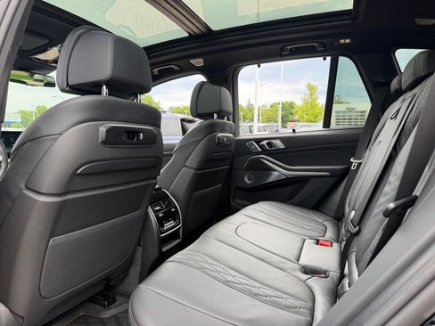 Used 2026 BMW X5 M60i AWD/4WD image 36