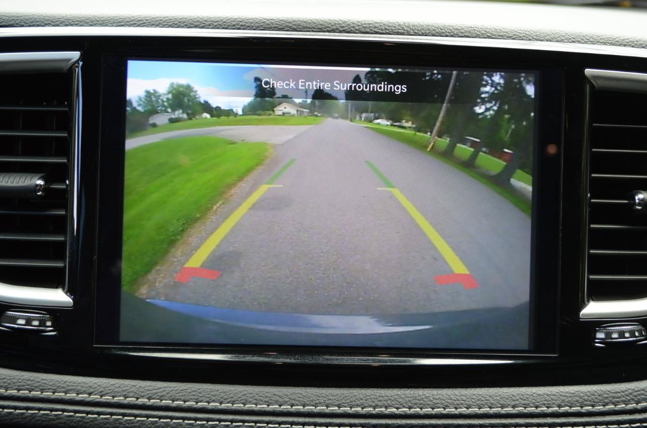 Used 2023 Chrysler Pacifica Touring-L w/ S Appearance Package AWD/4WD image 26