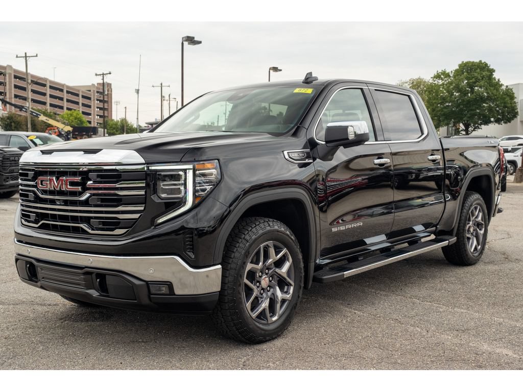 New 2026 GMC Sierra 1500 SLT w/ SLT Premium Plus Package AWD/4WD image 4