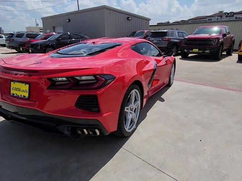 Used 2025 Chevrolet Corvette Stingray Preferred Cpe w/ 2LT RWD image 8