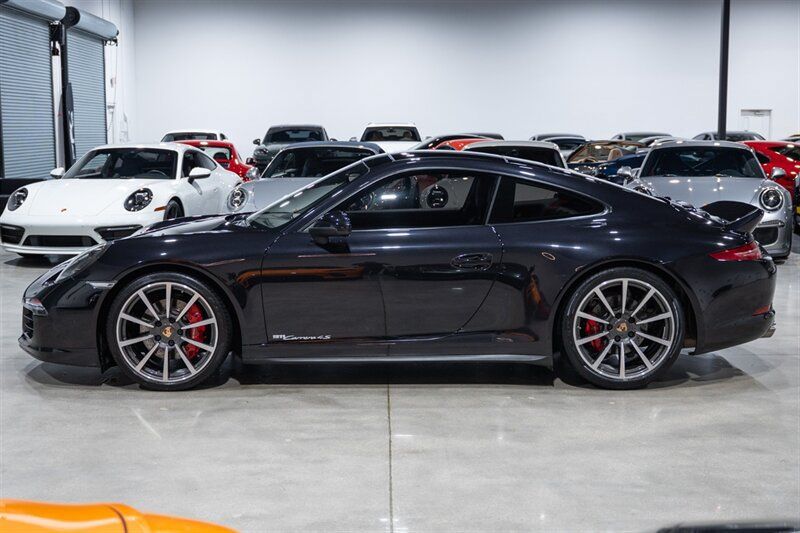 Used 2014 Porsche 911 Carrera 4S AWD/4WD image 3