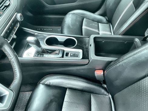 Used 2024 Nissan Altima 2.5 SR image 17