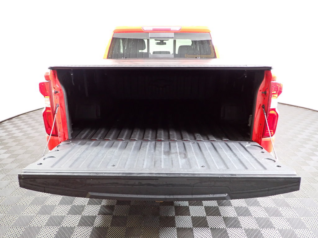 Used 2021 Chevrolet Silverado 1500 RST w/ Convenience Package II AWD/4WD image 15