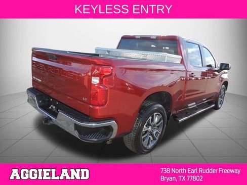 Used 2021 Chevrolet Silverado 1500 LT w/ Bed Protection Package RWD image 4