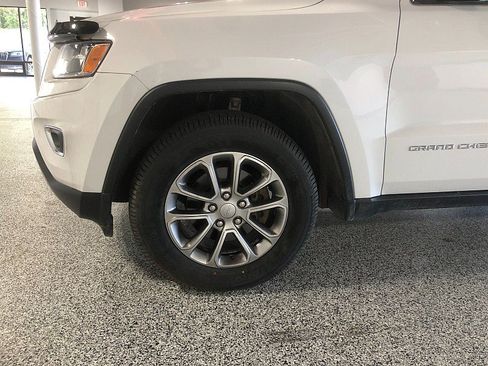 Used 2016 Jeep Grand Cherokee Limited AWD/4WD image 9