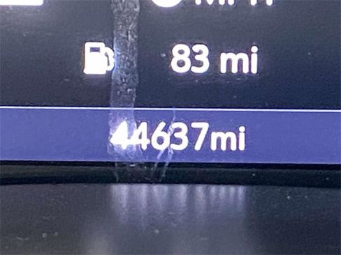 Used 2020 GMC Canyon SLT w/ Driver Alert Package image 21