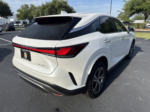 Used 2025 Lexus RX 350 FWD w/ Technology Package image 5