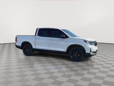 New 2026 Honda Ridgeline Black Edition image 2