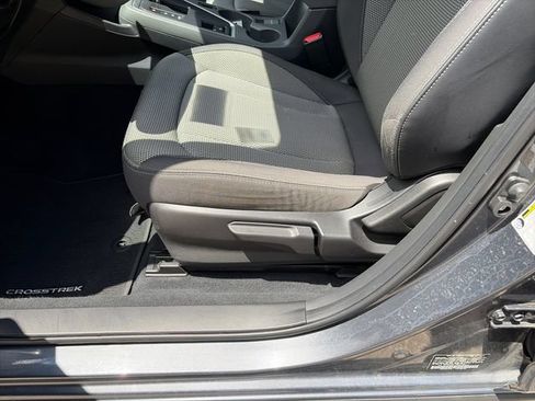 Certified 2024 Subaru Crosstrek 2.0i Premium w/ Crosstrek Mirror Package AWD/4WD image 21