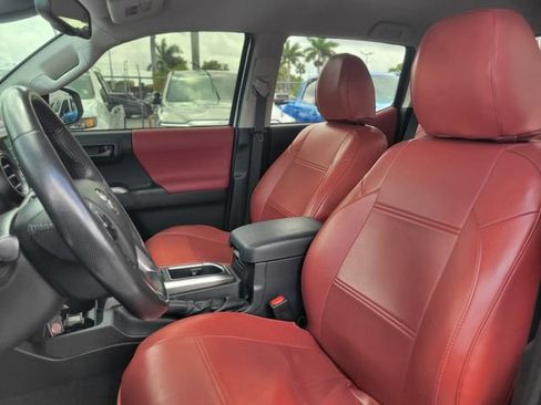 Used 2021 Toyota Tacoma SR5 image 18