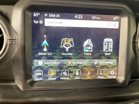 Used 2023 Jeep Wrangler Unlimited Sahara w/ Cold Weather Group AWD/4WD image 20